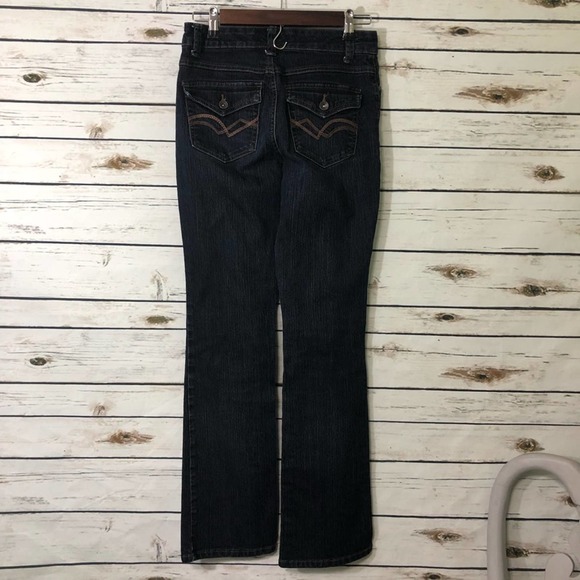 Nine West / West End Bootcut 4/26 average - Picture 3 of 10